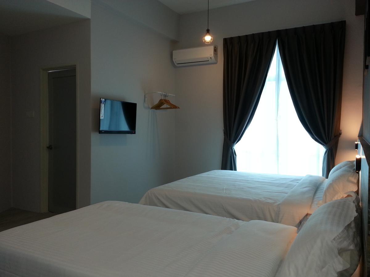 L Hotel Simpang Renggam Eksteriør billede