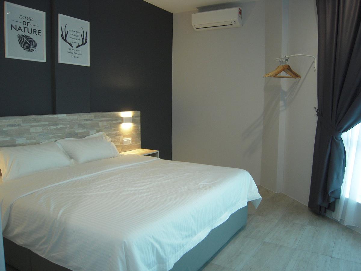 L Hotel Simpang Renggam Eksteriør billede